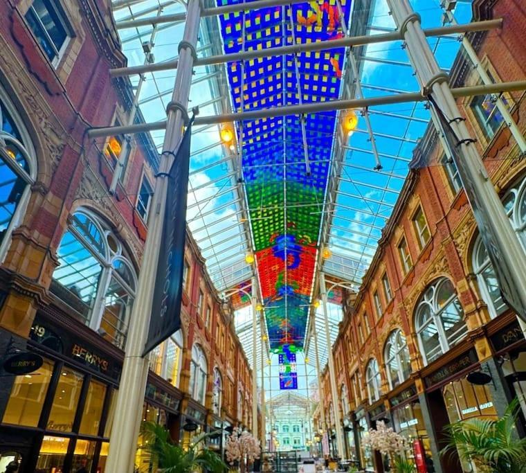 Apartmán Harvey Nic'S & Designer Quarter 18 Ch Leeds  Exteriér fotografie